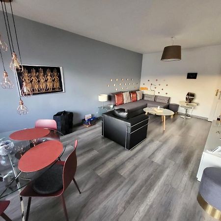 Tichnich Appartement - 2 Bedrooms - 1 Min Away From Train Station Annemasse Εξωτερικό φωτογραφία