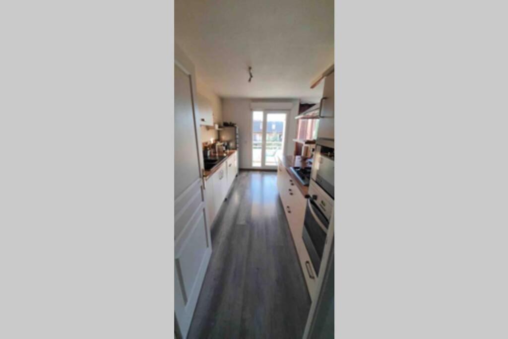 Tichnich Appartement - 2 Bedrooms - 1 Min Away From Train Station Annemasse Εξωτερικό φωτογραφία