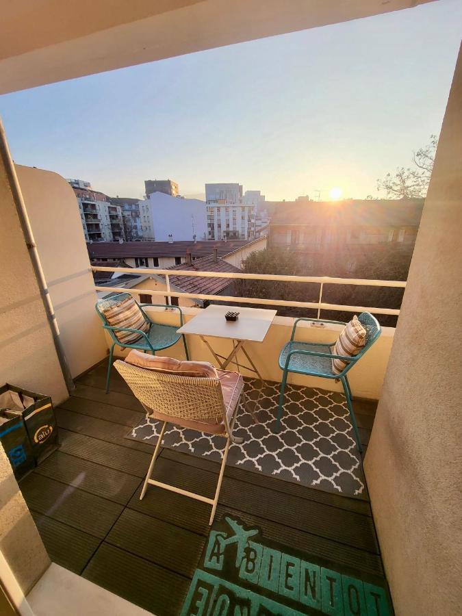 Tichnich Appartement - 2 Bedrooms - 1 Min Away From Train Station Annemasse Εξωτερικό φωτογραφία
